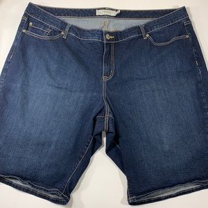 Torrid Jeans Shorts Size 26